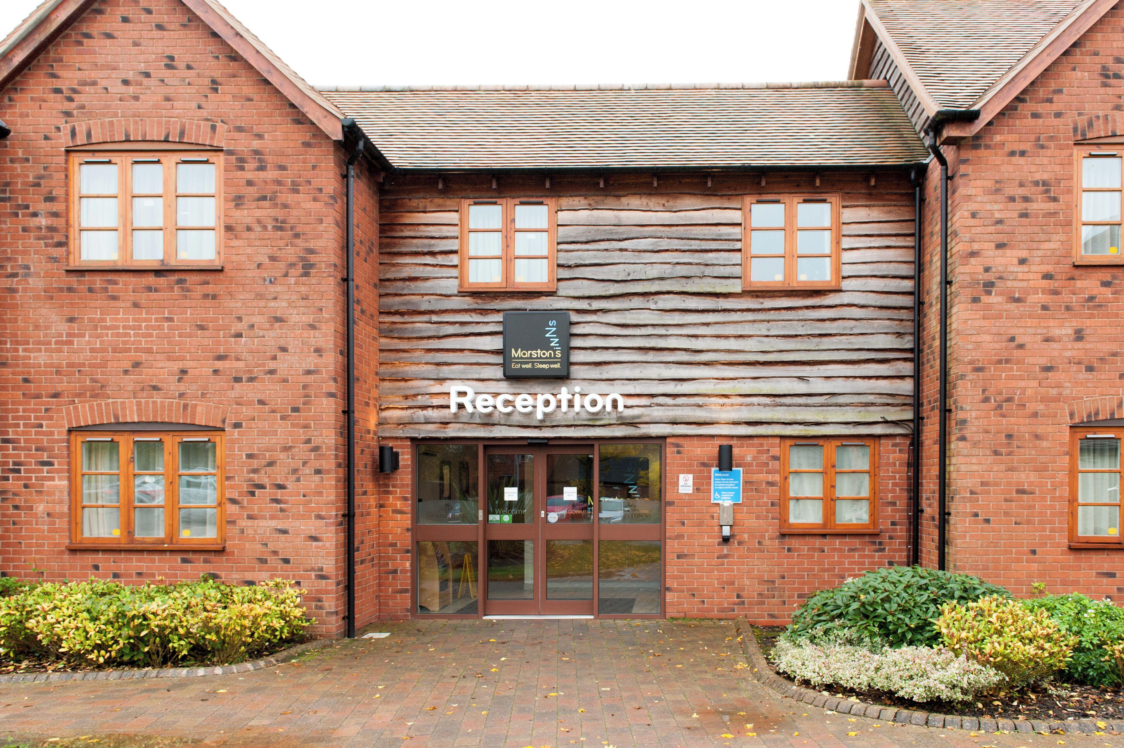 Staying Near Forge Mill Museum: 6 Family Hotels Compared