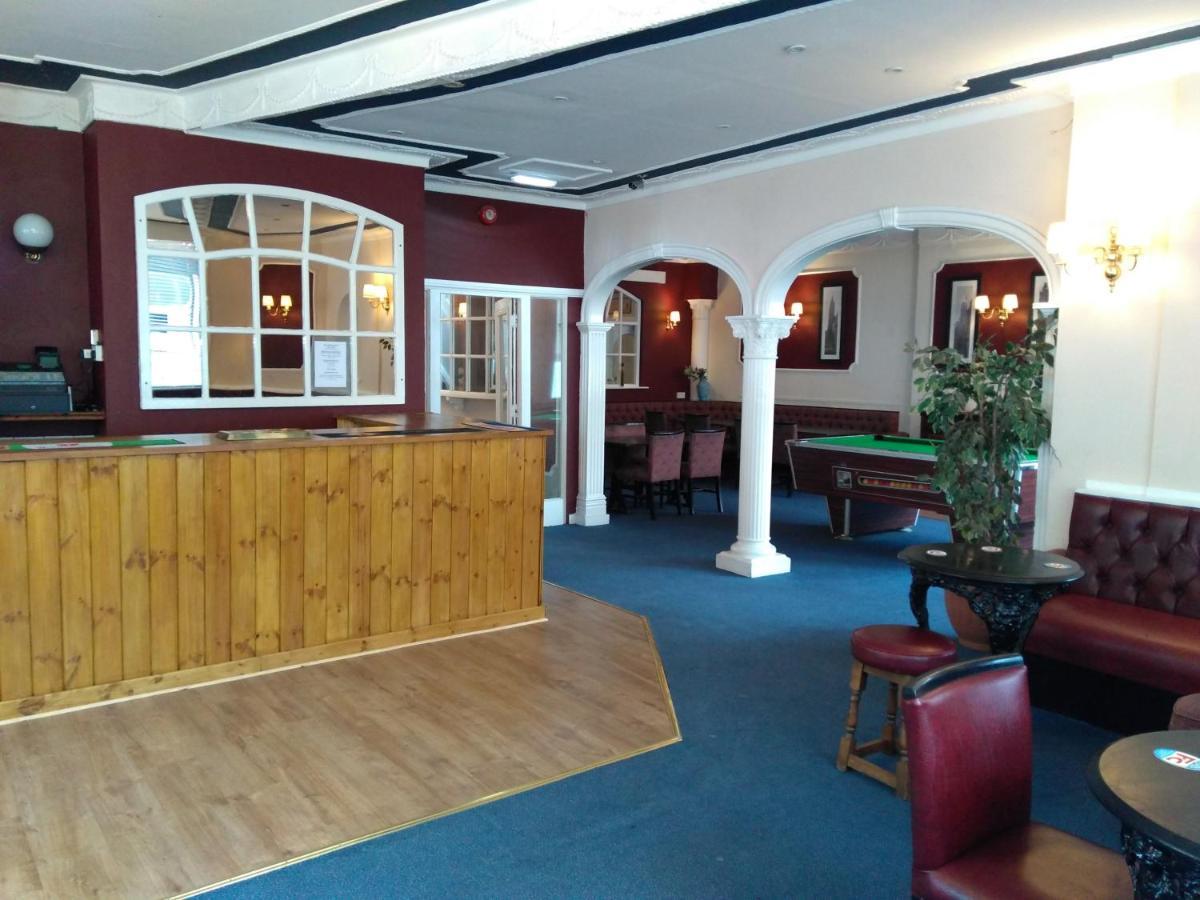 2 Family-Friendly Hotels Close to Trentham Gardens