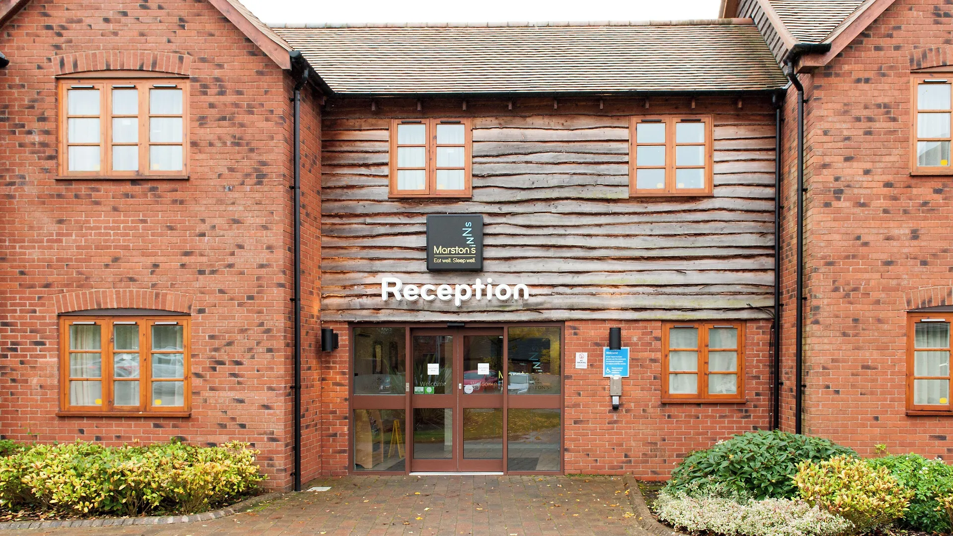 Staying Near Forge Mill Museum: 6 Family Hotels Compared