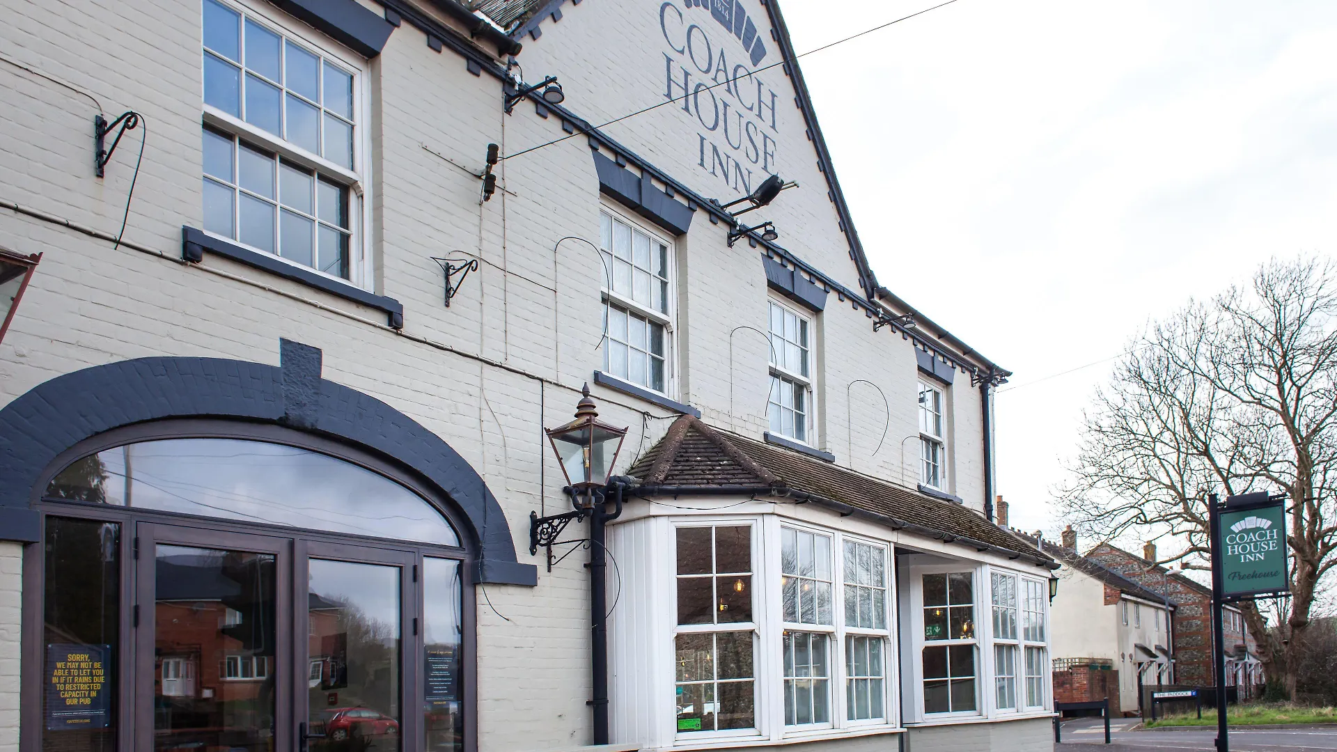 4 Dorset Hotels Praised for Exceptional Staff & Service